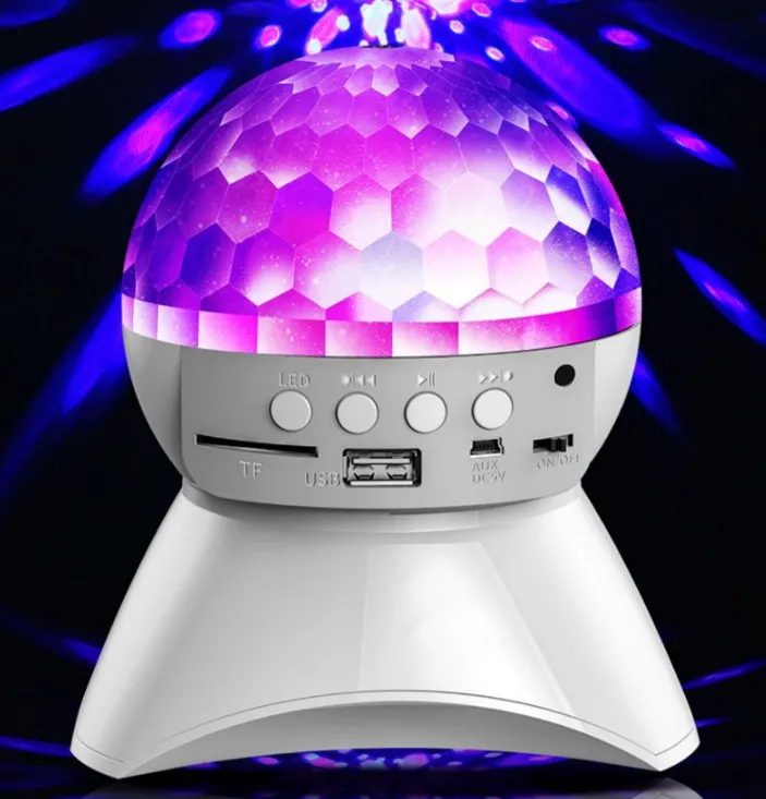 Cute Portable LED Flashing light Woofers Super Woofer Blue Tooth Speaker Custom Logo Speaker Blue Tooth Waterproof