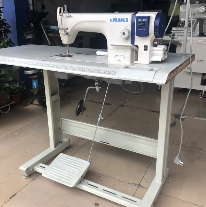 Б/у швейная машина juki8700l со