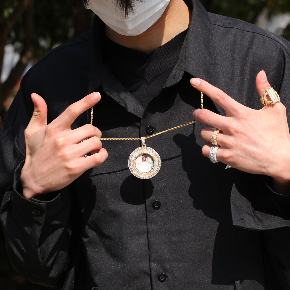 UWIN Baguette CZ Round Photo Pendant Circle Iced Out Picture Memory Pendant Rapper Jewelries Wholesale Price