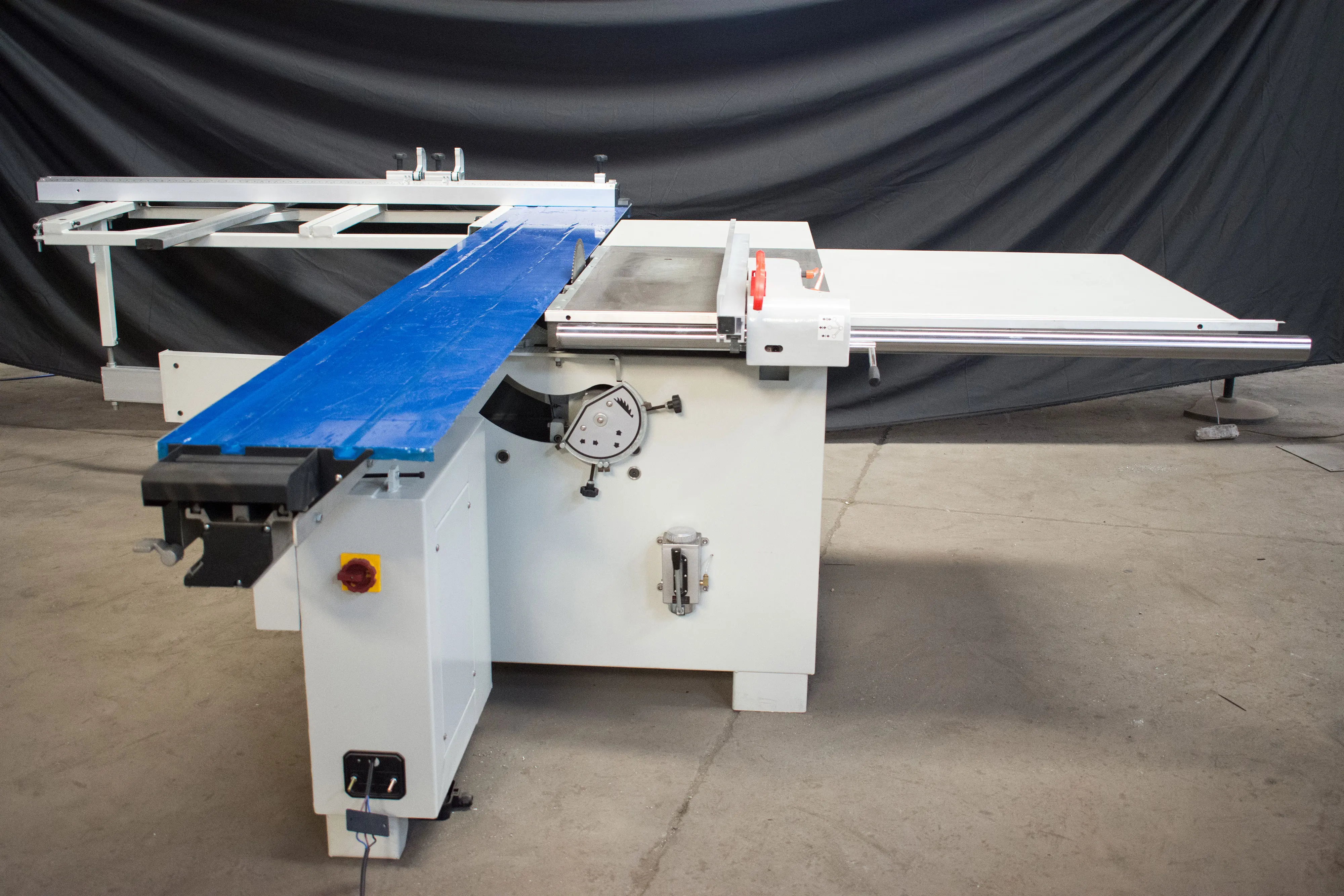 SCM SI400 NOVA Italy Design Sliding Table Panel Saw Sawing Equipment 45 degree tilting cutting