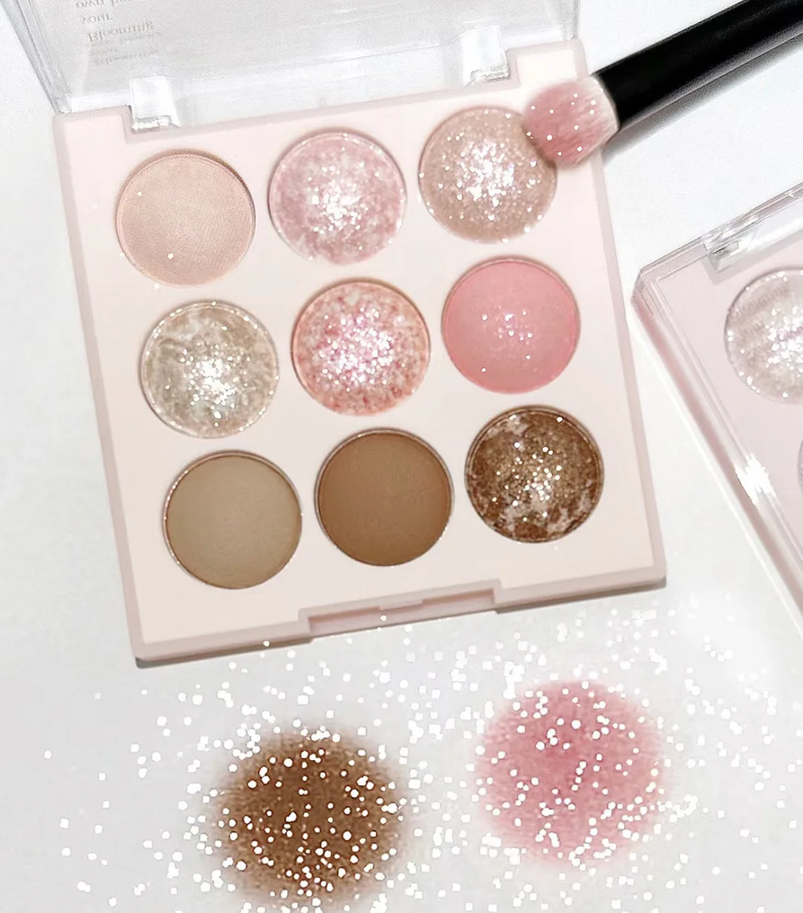 trending makeup products 2024 new arrivals 9 Colors Eye shadow Highlighter Blush Contour Oatmeal Rose glitter Eyeshadow Palette