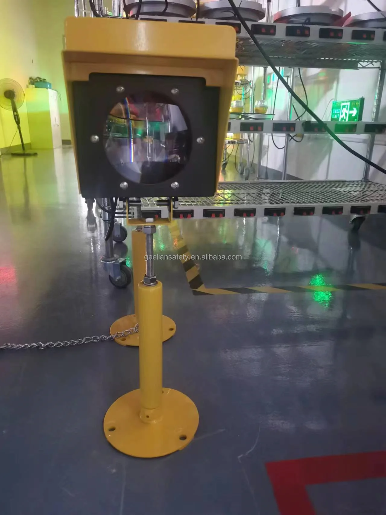 Low Price Hot Sale Airfield Ground Lighting Solar Powered LED Runway Light for Airport Aerodrome