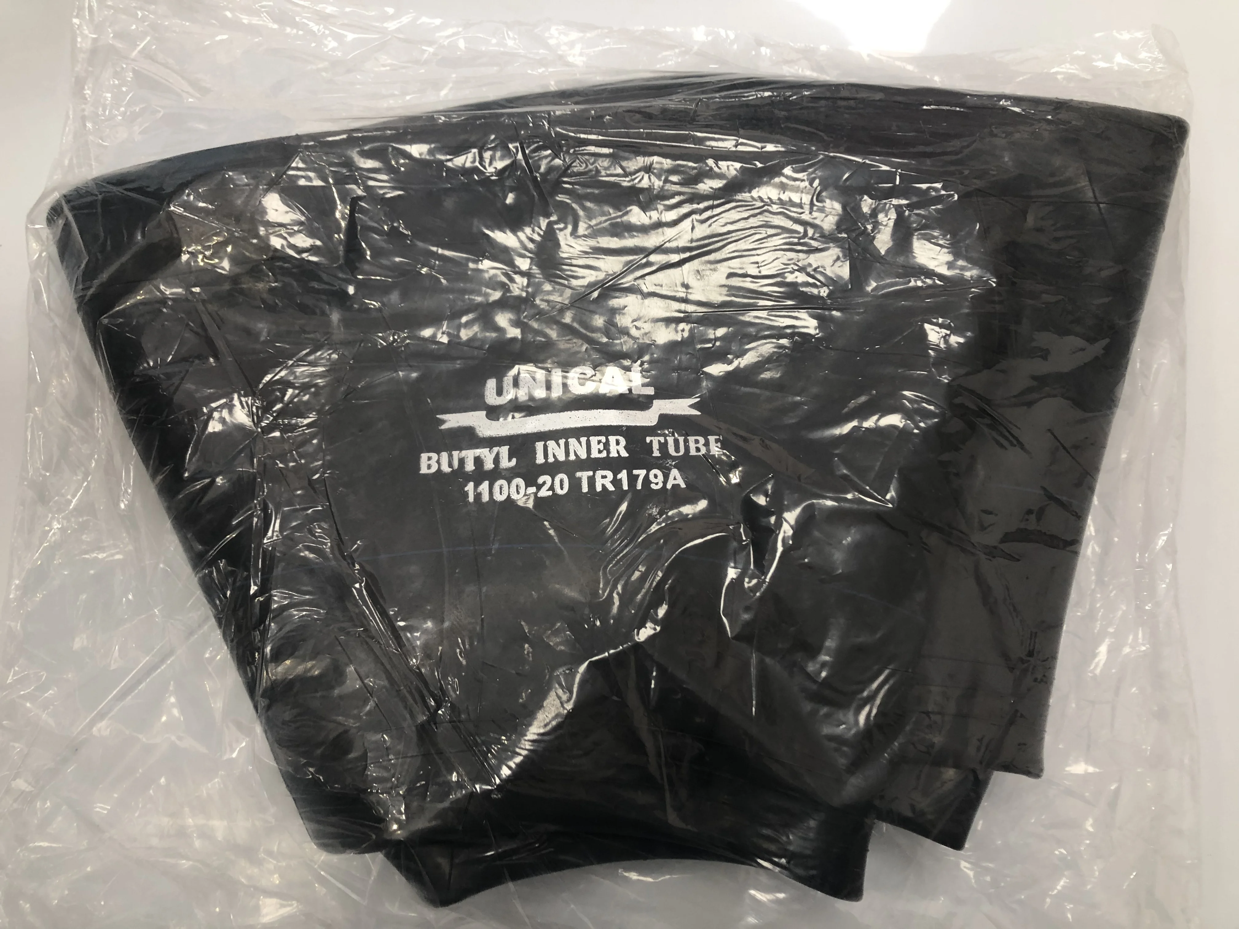 High quality 1000-20 truck tire inner tube with TR78A TR179A V3065 V3045 valve for vehicles