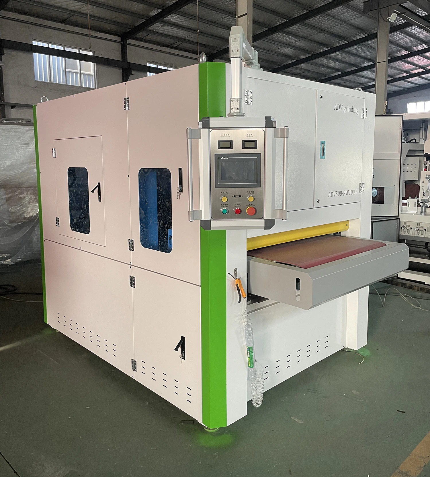 Automatic Metal Sheet Stainless Steel Flat Sheet Deburring Polishing Machine for Remove Dust