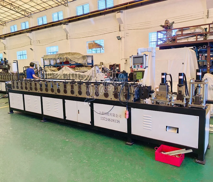 Manufacturers air duct former machine for wholesales