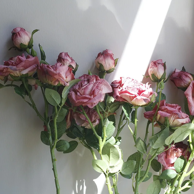 Antique Real Touch Artificial Flowers and Plants Dried Silk Cloth Rose Bouquet for Christmas Decorations