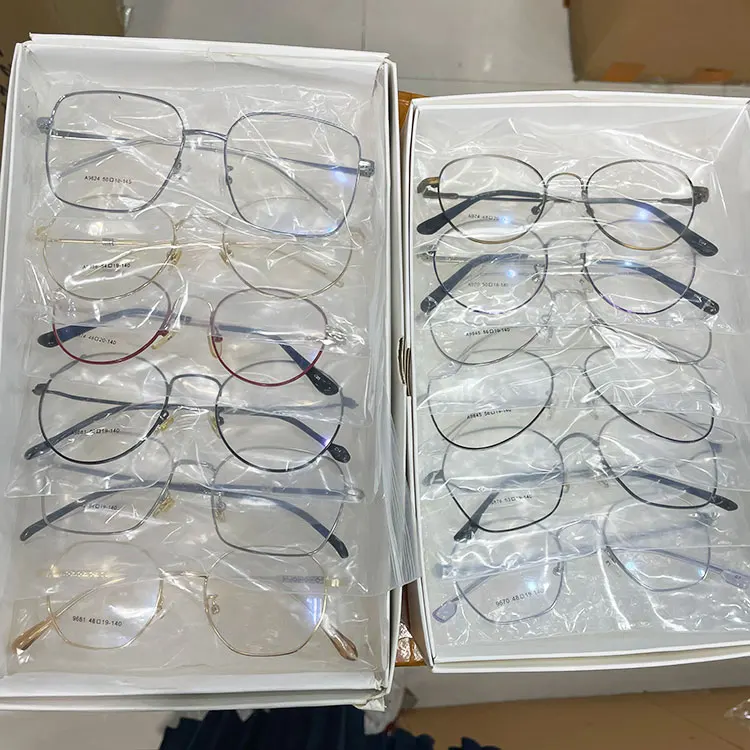 Metal Mixed Acetate Alloy Metal Tr90 Designer Eyeglasses Frames for Women Handmade Frame Clear Stock Eyewear