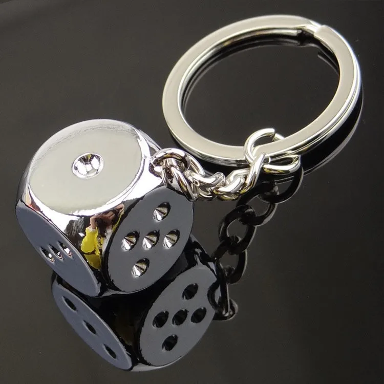 High-quality Creative Metal Dice Keychain Custom Bar Game Keychain Gift