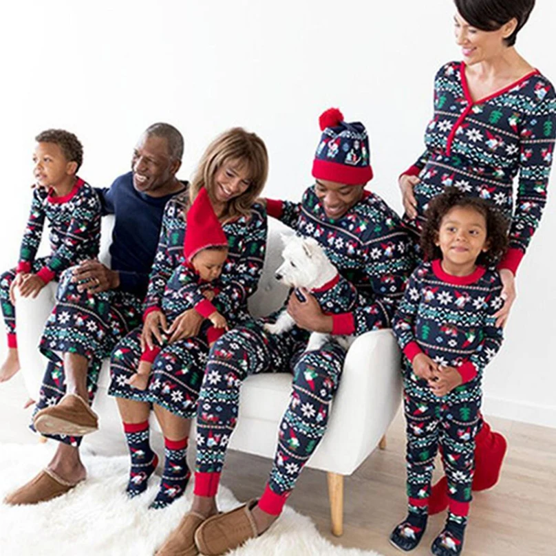 
 High Quality Santa Printed Long Sleeve Two Piece Sleepwear Set Holiday Summer Family Pyjamas Manufacturer Christmas Pajamas  