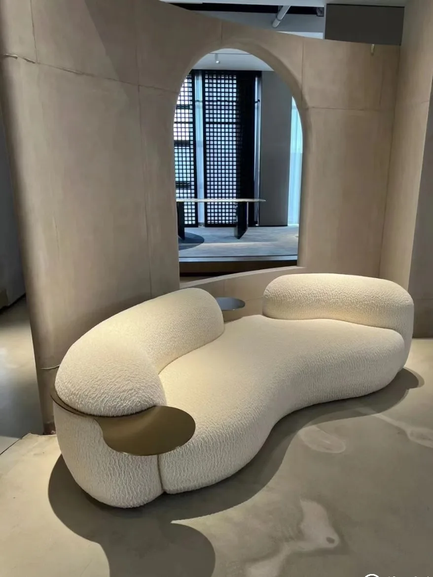 Nordic light luxury designer living room creative minimalist simple technology cloth reception curved pea sofa beauty salon