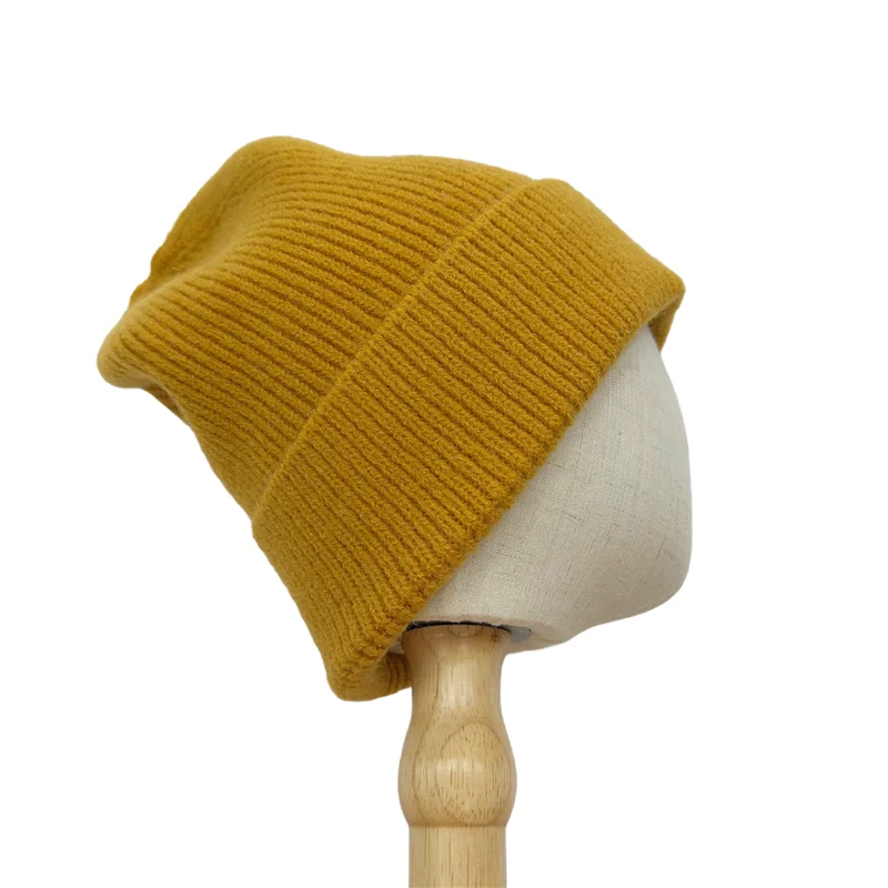 New Arrival Simple Design Neutral knitted ribbed hat Soft hat Casual hat