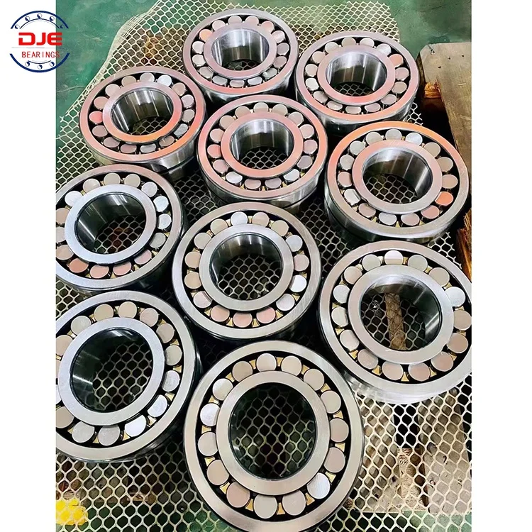 The quality of the best original  22218 EAKD1C3 double row spherical roller bearing inner diameter 40 160 90 diameter thickne