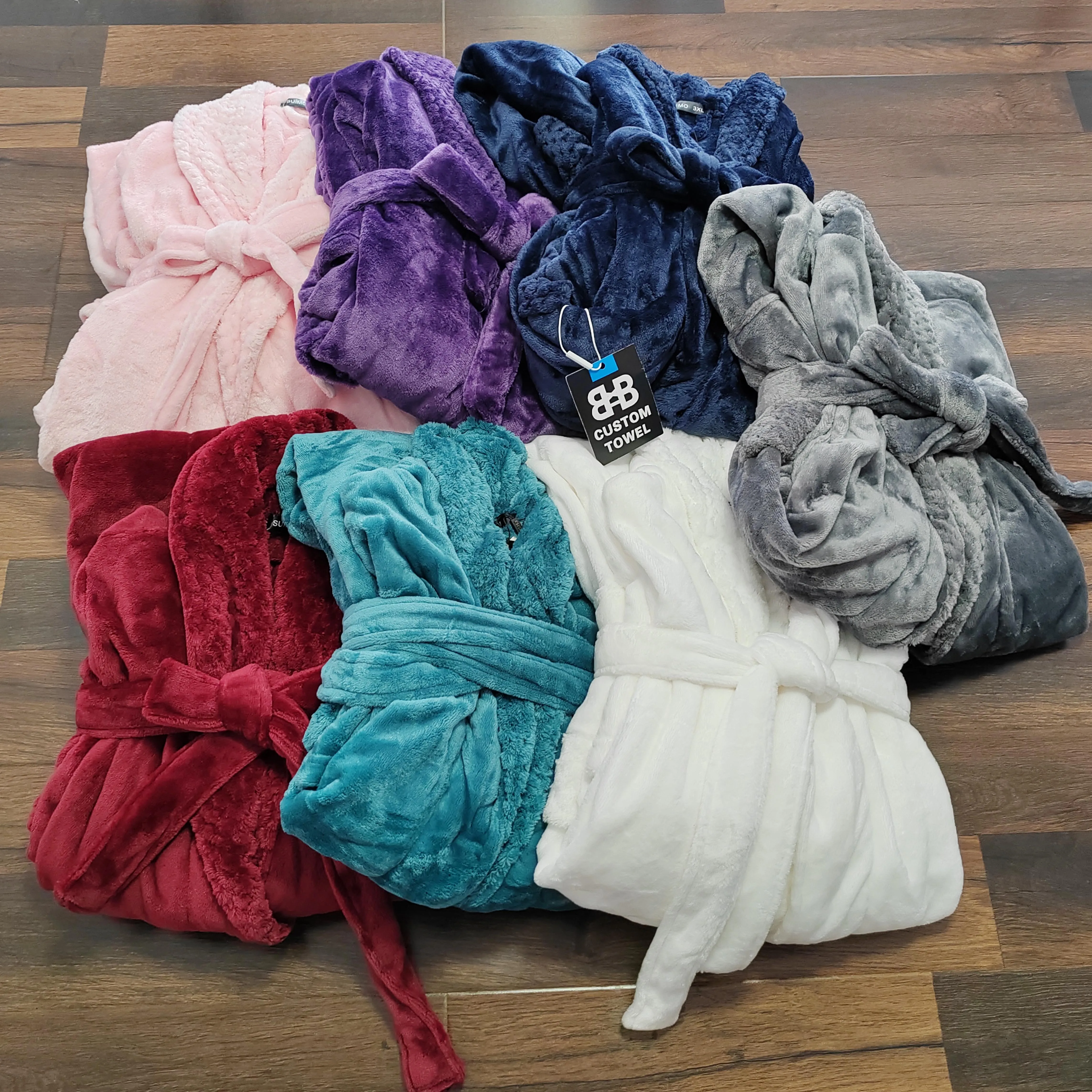 Cheap bathrobe slipper set colorful soft quick drying polyester flannel fleece women bathrobes