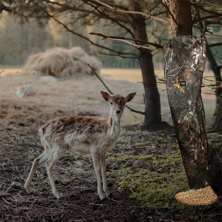 Mydays Outdoor Customization Camouflage 600D Oxford Durable Tree Hugger Gravity Deer Bag Feeder for Hunting