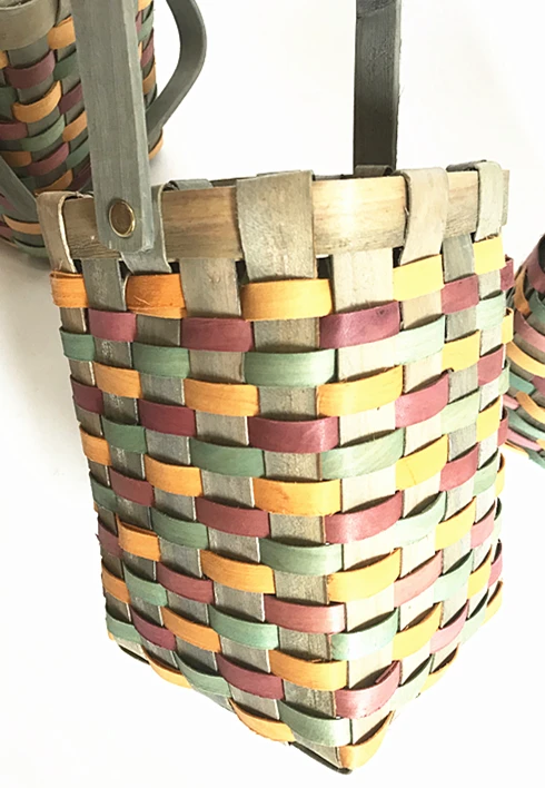 Hot sale colorful hand woven eco friendly chipwood basket with handle