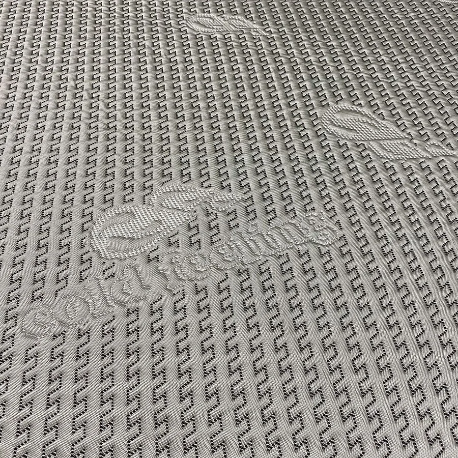 Soft Comfortable 300D PE Cooling Knitted Jacquard Cooling Fabric Mattress Fabric