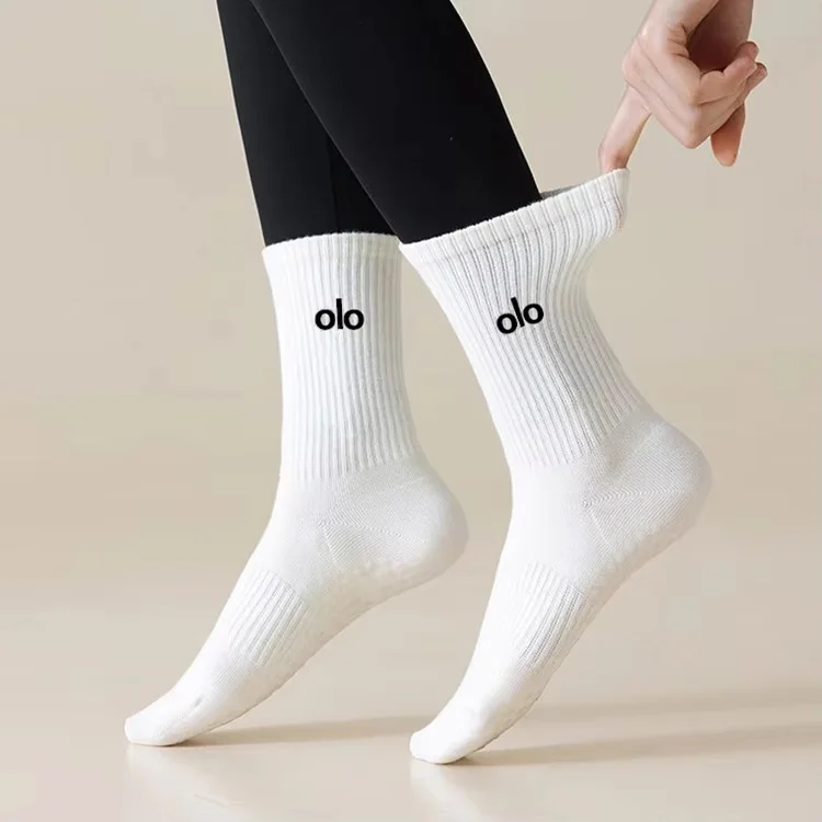 Free Packing Free Sample High Quality Custom Crew Socks Custom Logo Men Socks Unisex Streetwear Custom Socks