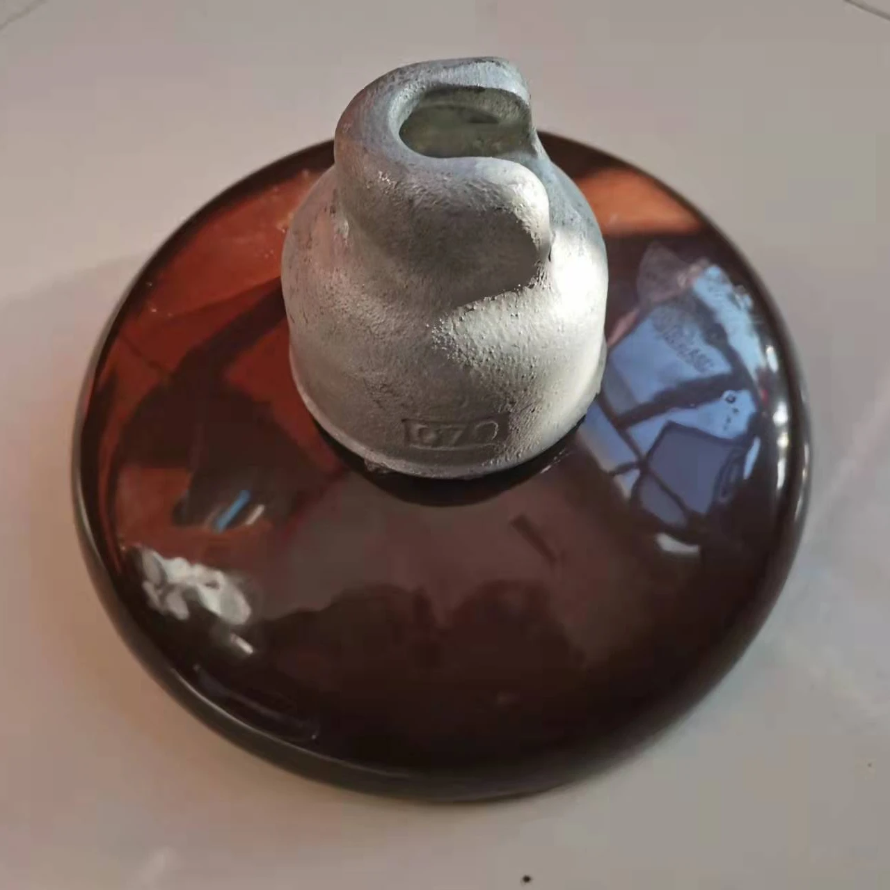 11KV disc  porcelain insulator    brown / white  insulators 52-3