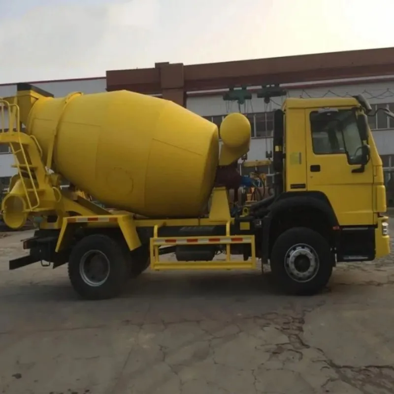 Sinotruck HOWO 3 6 Cubic Cbm 6 Wheeler Concrete Mixer Truck