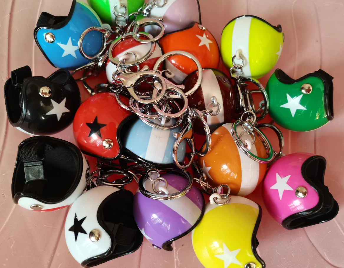 Creative Abs Mini Helmet Keychain Pentagram Motorcycle Hat Rider Safety Hat Helmet Keychain