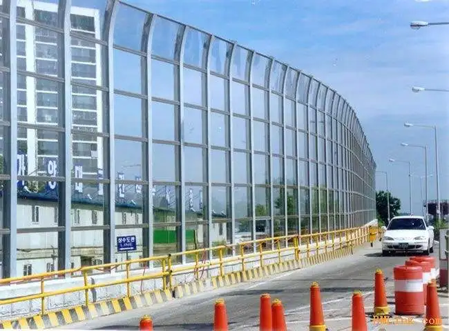 Highway overhead noise barrier transparent PC board 50uv impact toughness good high transparency