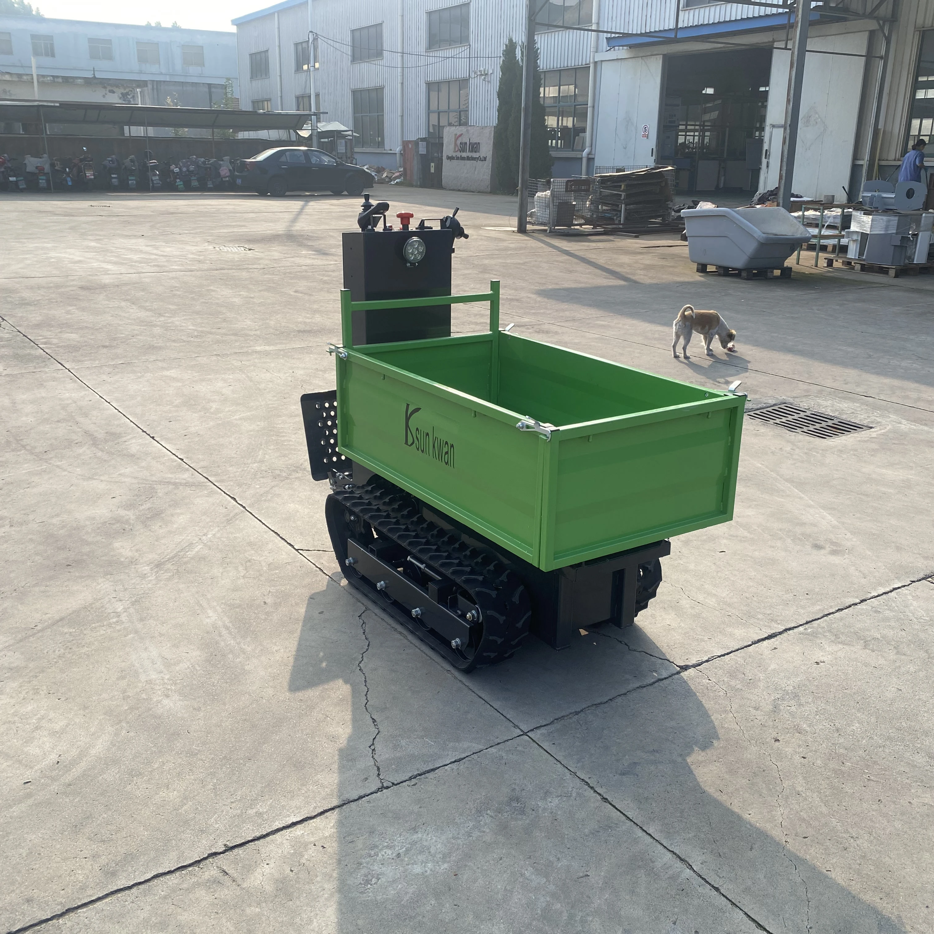 Environmentally Friendly Mini 4x4 Electric Power Dumper Trucks 1-Year Warranty Crawler Tracked Barrow Carrier