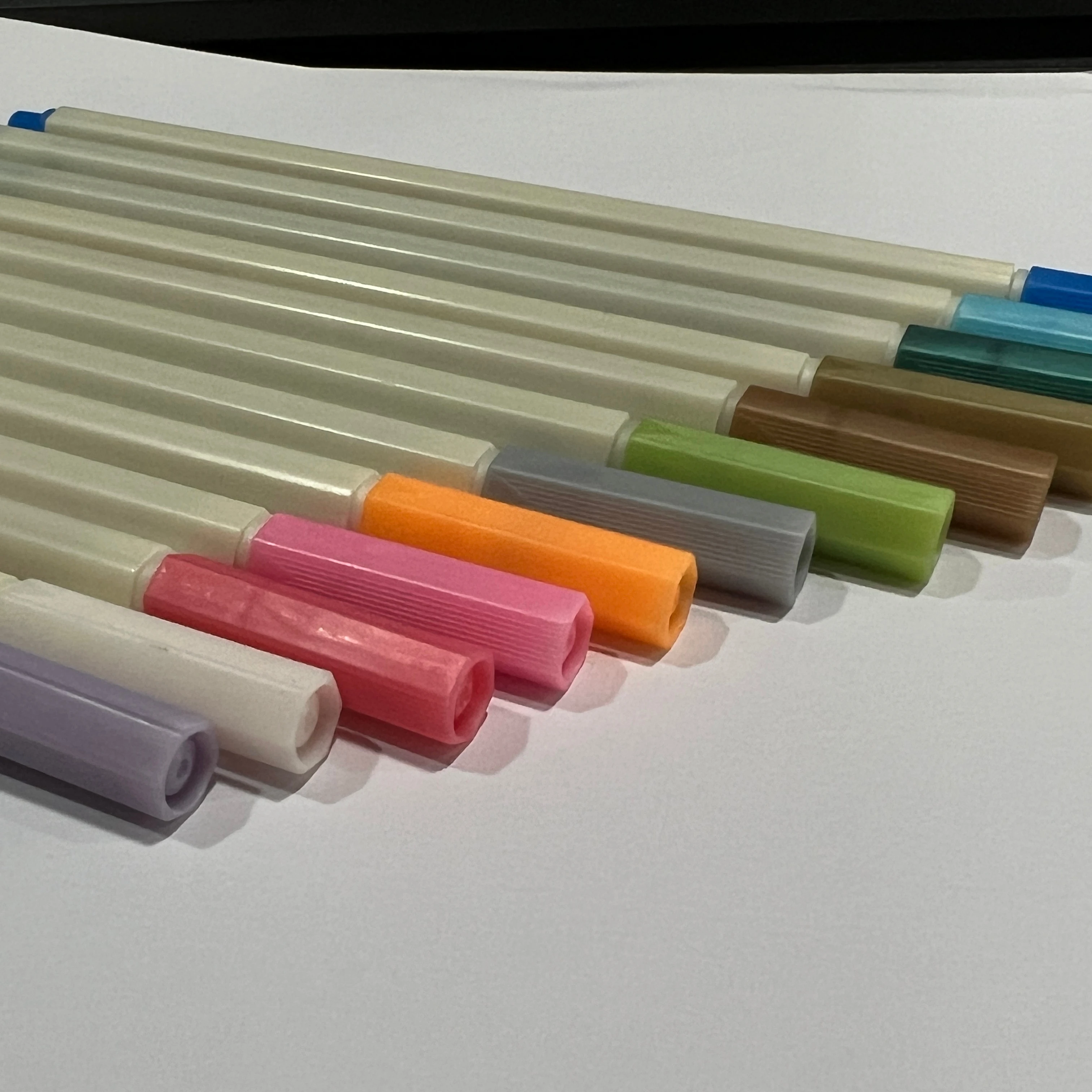 Multi Colors Art Markers Kit Sketch Drawing Washable Watercolor Felt Tip Marker Pen Bag Kids Gifts Set