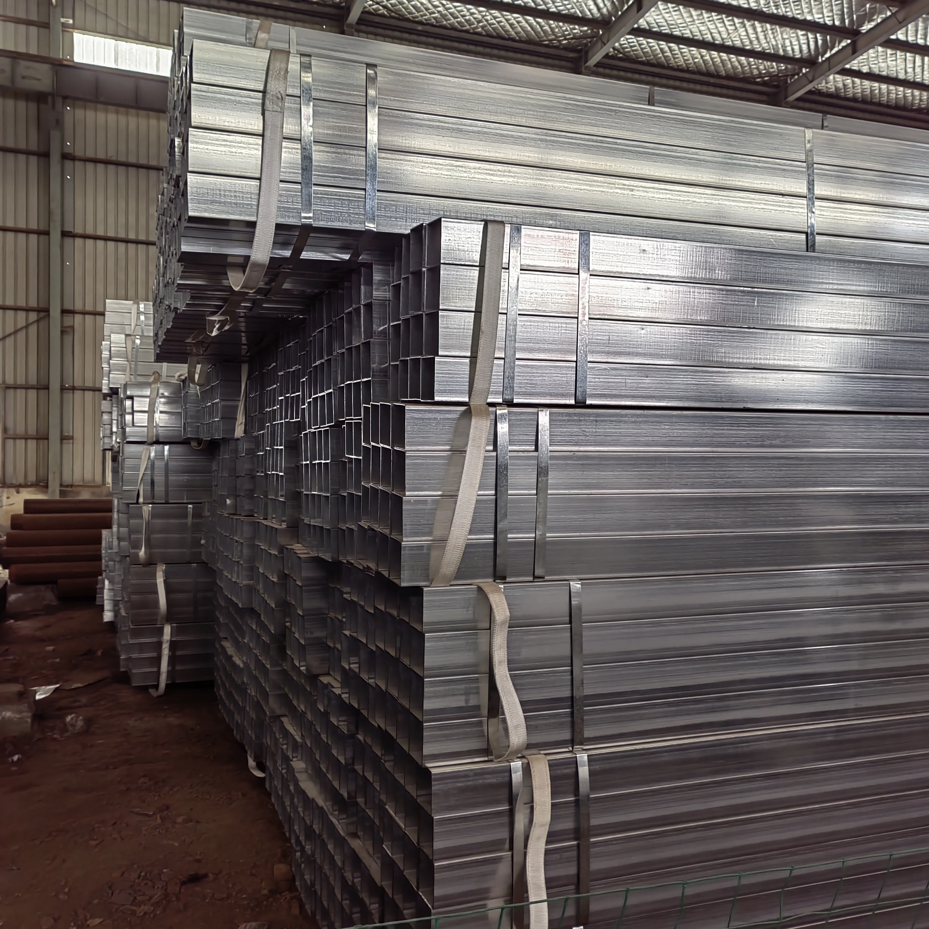 40x40x3mm powder coated galvanized square and rectangular steel hollow ms tube 100x100 125 x 125
