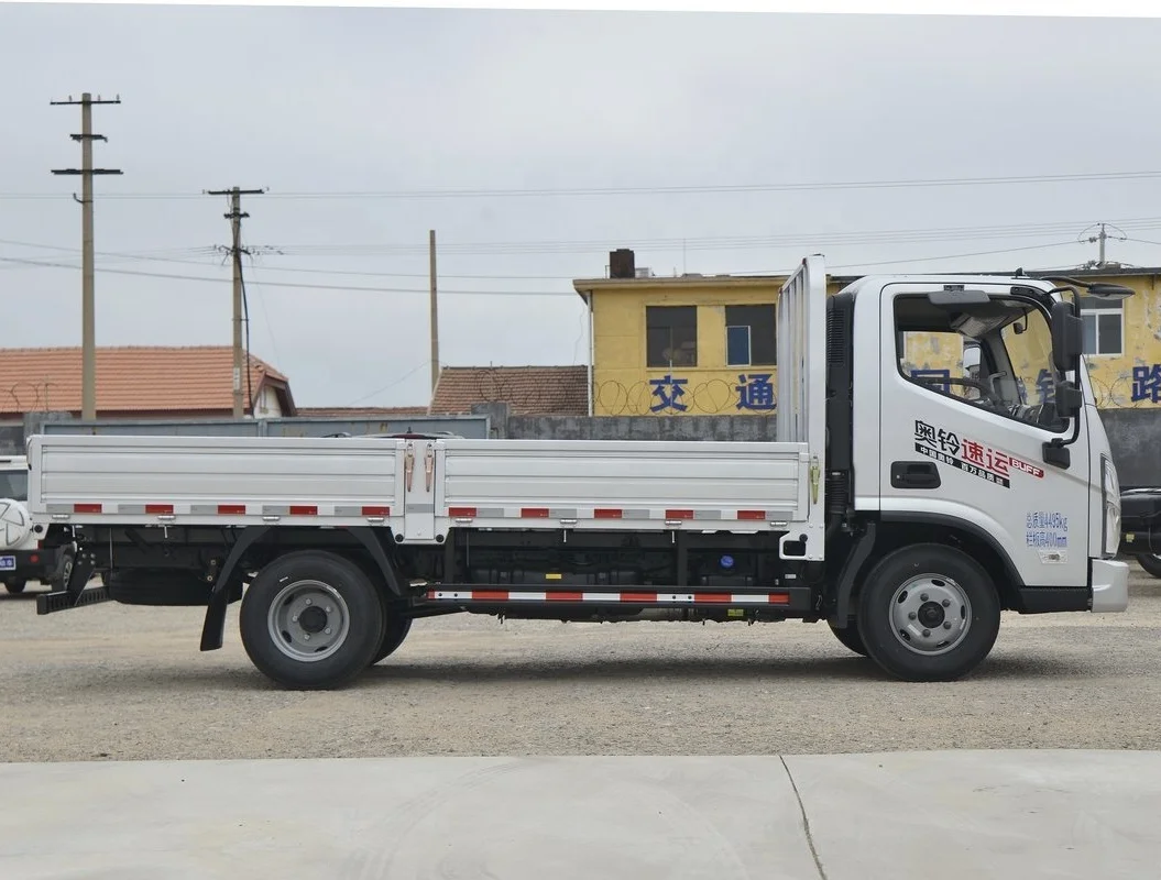 China Foton Aumark E 5 Tons Load Flat Bed Low Fence Cargo Box Trucks with Left Steering Wheel