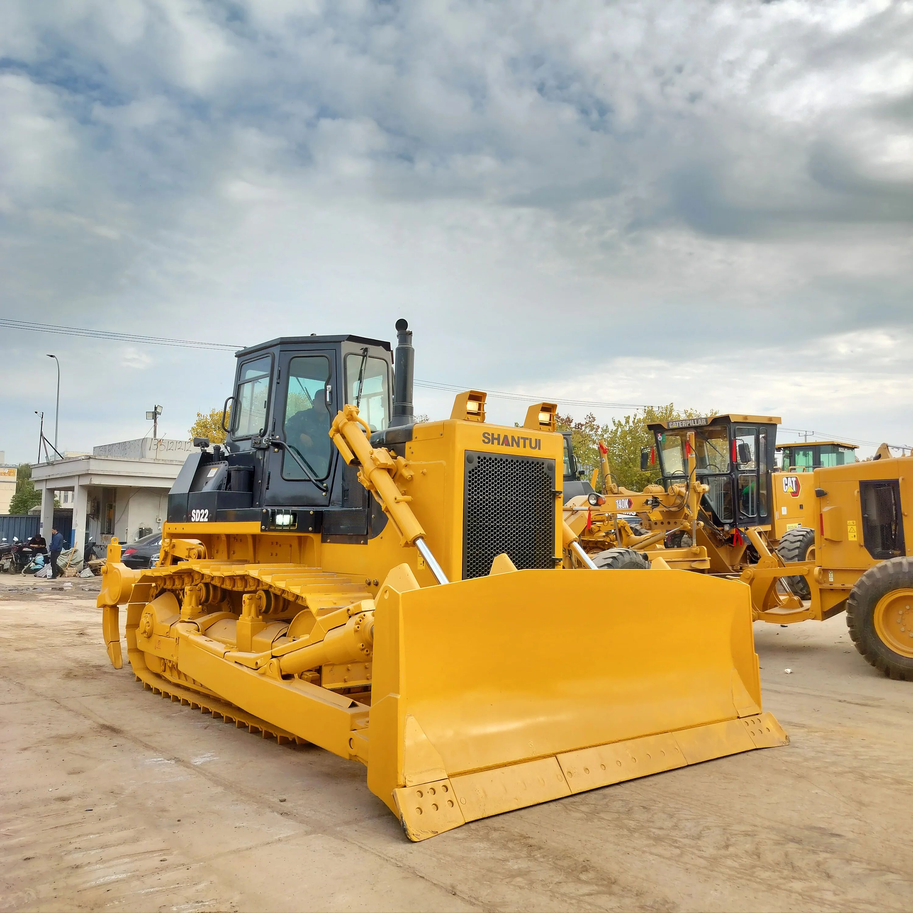 220 HP huayu Bulldozer Tractor Crawler bulldozer/New Chinese mini bulldozer SD22 for sale