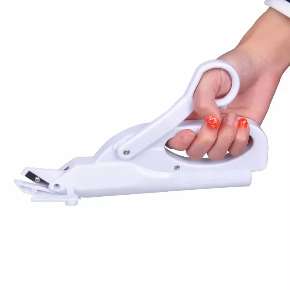Factory Price FS-101 Electric Scissors with Steel Handle Sharp Tip Battery Operated for Fabric Cutting Seen on TV