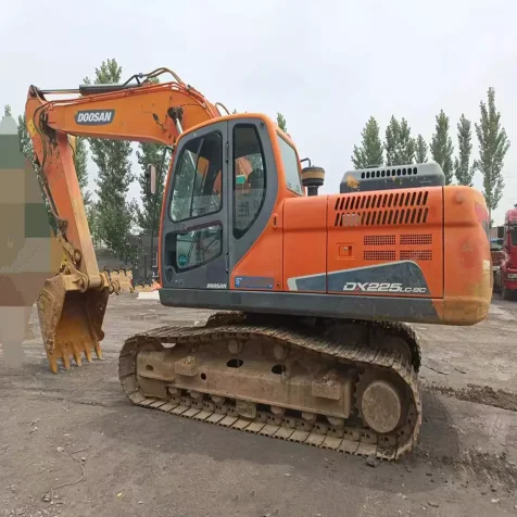 Doosan 225 usada DX225 DX225lc-9 DX225lc-7 DX300 DX260 DX200 Excavator used earth-moving machinery in good condition