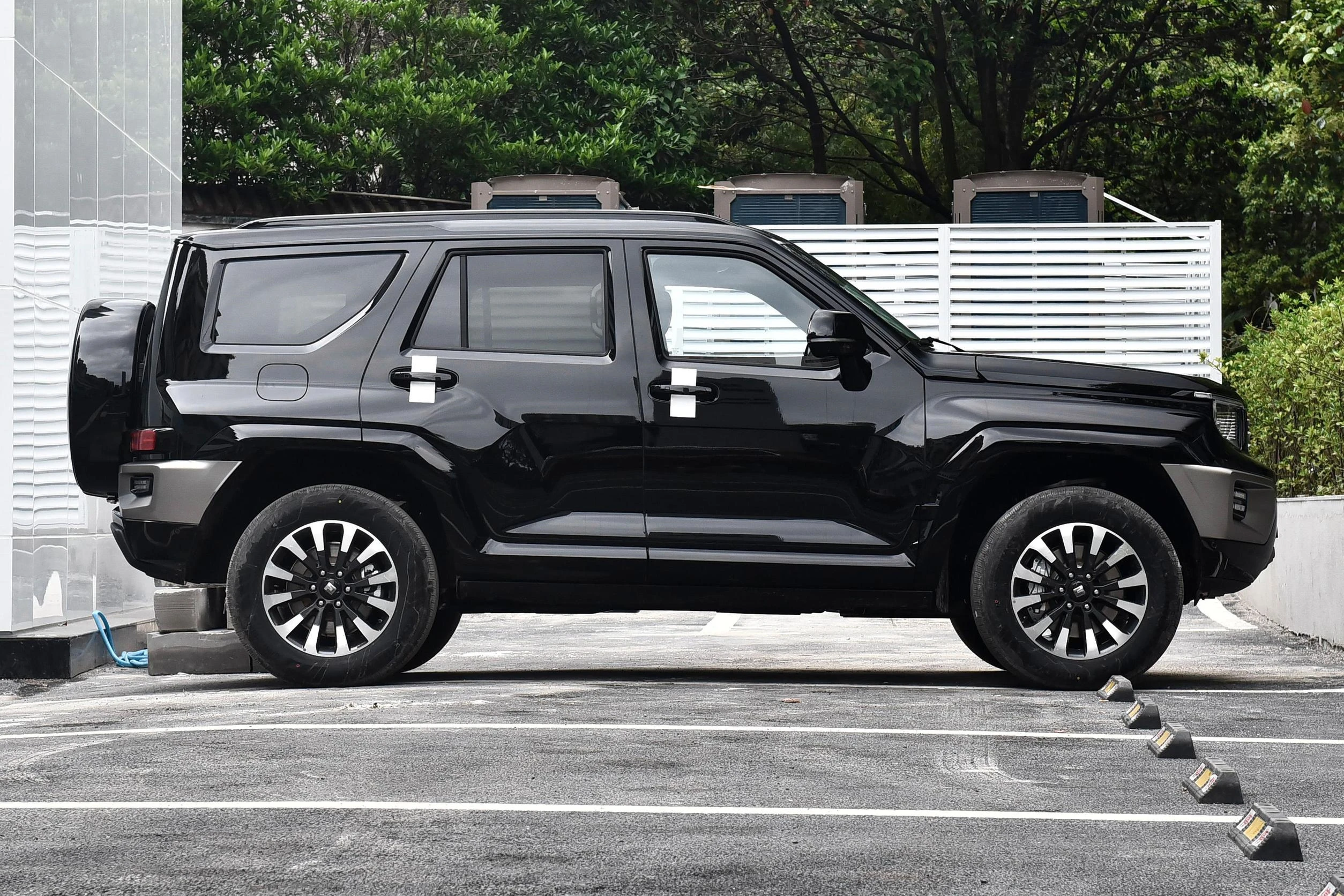 GWM бак 700 Hi4-t большой стены Авто Гибридный Hi4t 2025 внедорожник полный вариант бензиновый PHEV 2024 автомобиля