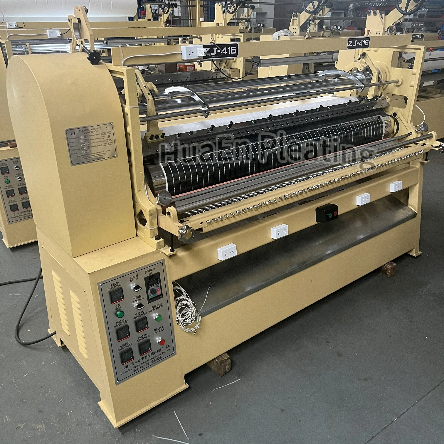 Manufacturer HuaEn Pleating skirt scarf dress textile pleating machine