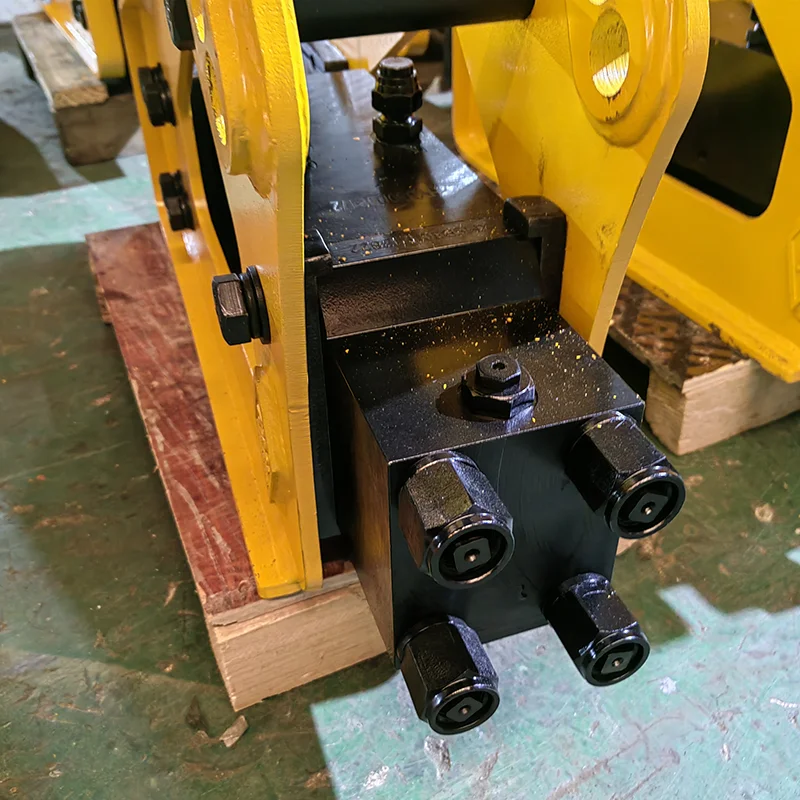 SB35BRT60 mini excavator breaker 24 hours online, quick response hydraulic vibratory hammer pile driver rock breaker excavator