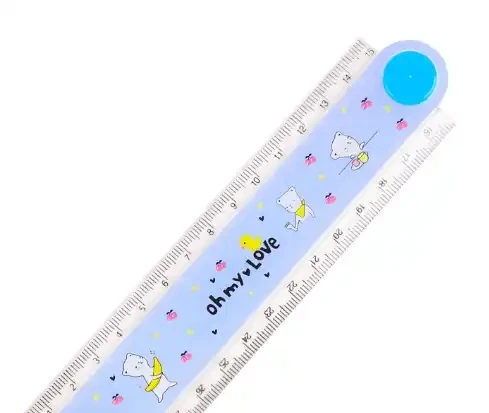 Пластиковая линейка с наклейкой