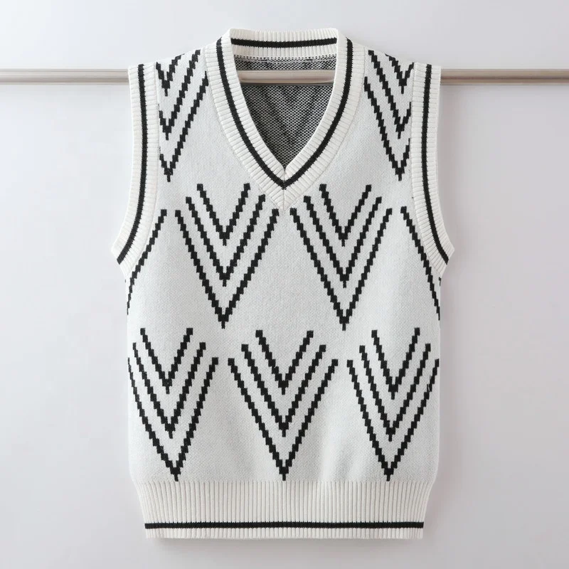 
High quality stylish classic aesthetic sleeveless patterned knitted sweater for child 
