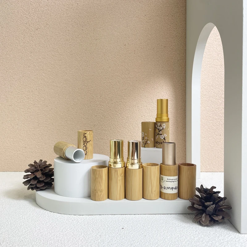 Biodegradable round Bamboo Lip Balm Tube Cute Empty Container for Cosmetic Use