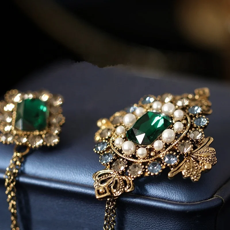 Wholesale Women Ladies Luxury Pearl Brooch Pin Custom Designer Broches Pins Brooches Famous Brands