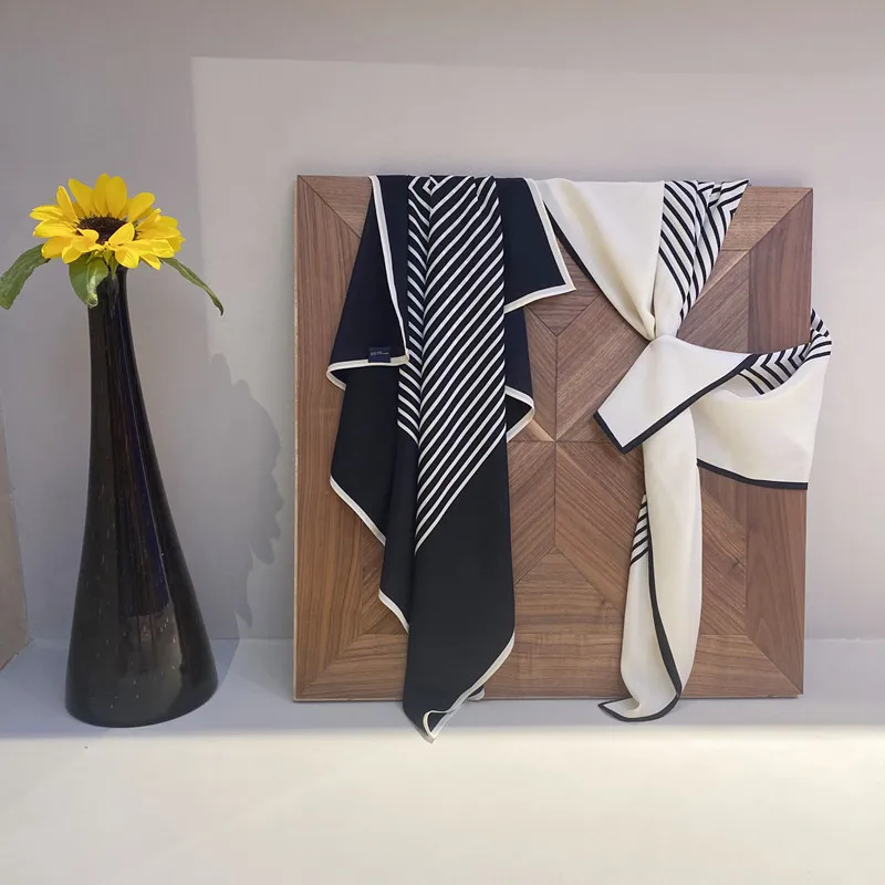 Silk Scarves 16mm Silk CDC Custom Designer Brand 90*90 Screen Printing Silk Scarves