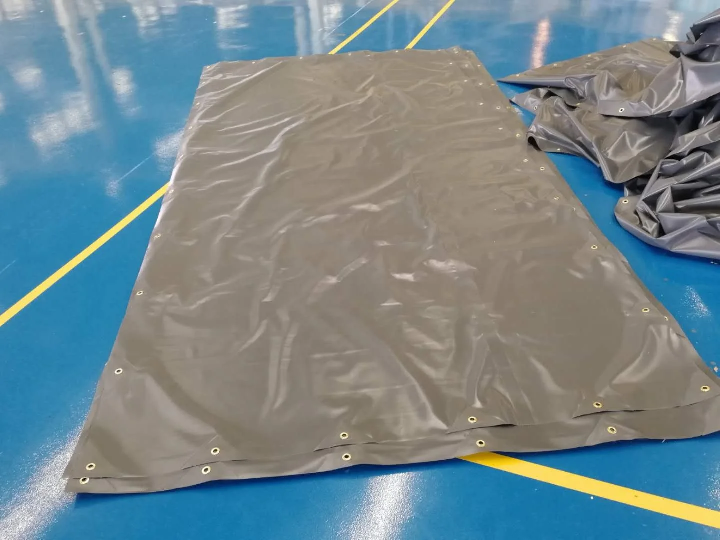 High UV and FR Treatment PVC Coated Polyester Material Tarpaulin PVC Coating Vinyl Tarpaulin