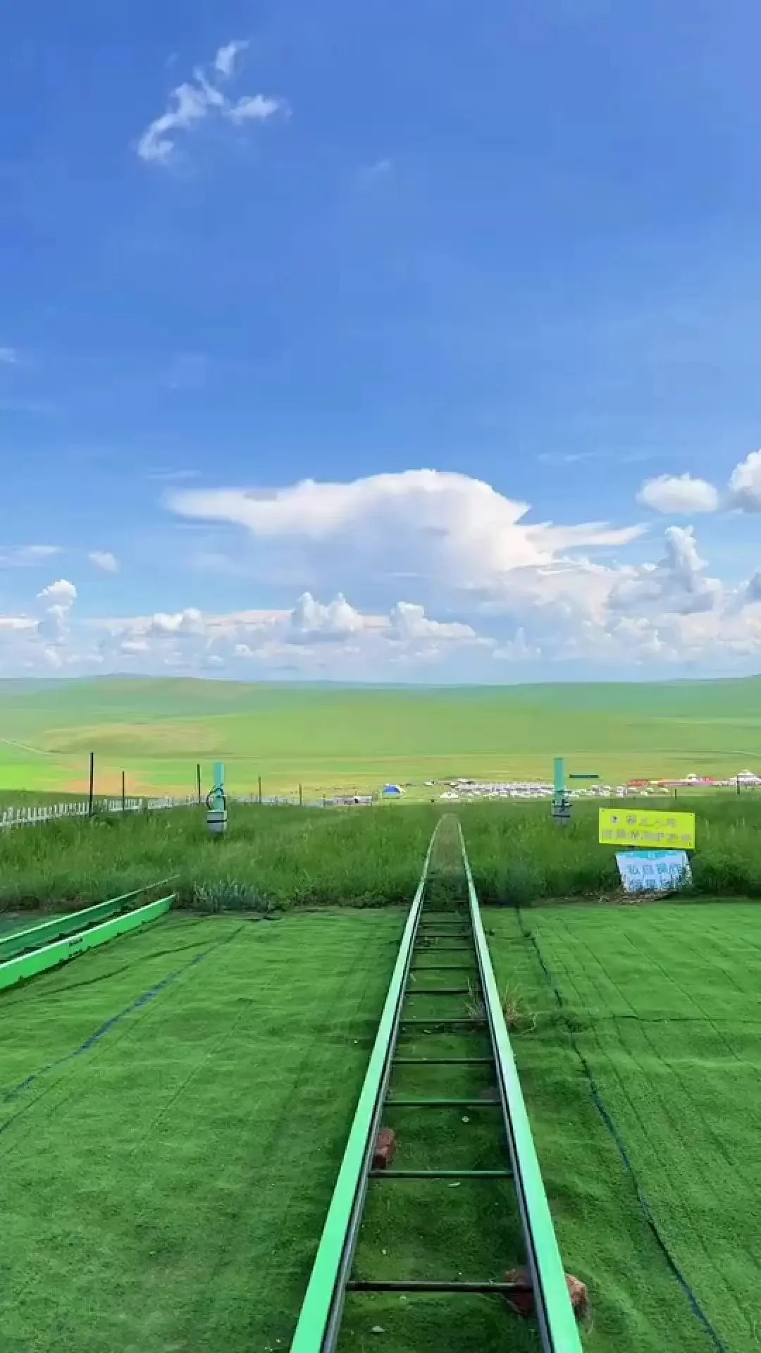 Popular Wholesale Track Grass Skiing Equipment Large Sliding Pasture Scenic Outdoor Sliding Chute Amusement Equipment