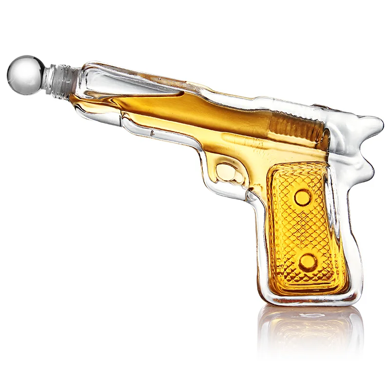 2022 Online hot sales glass decanter gun decanter whiskey bottle M1911 shape glass decanter with good sealing