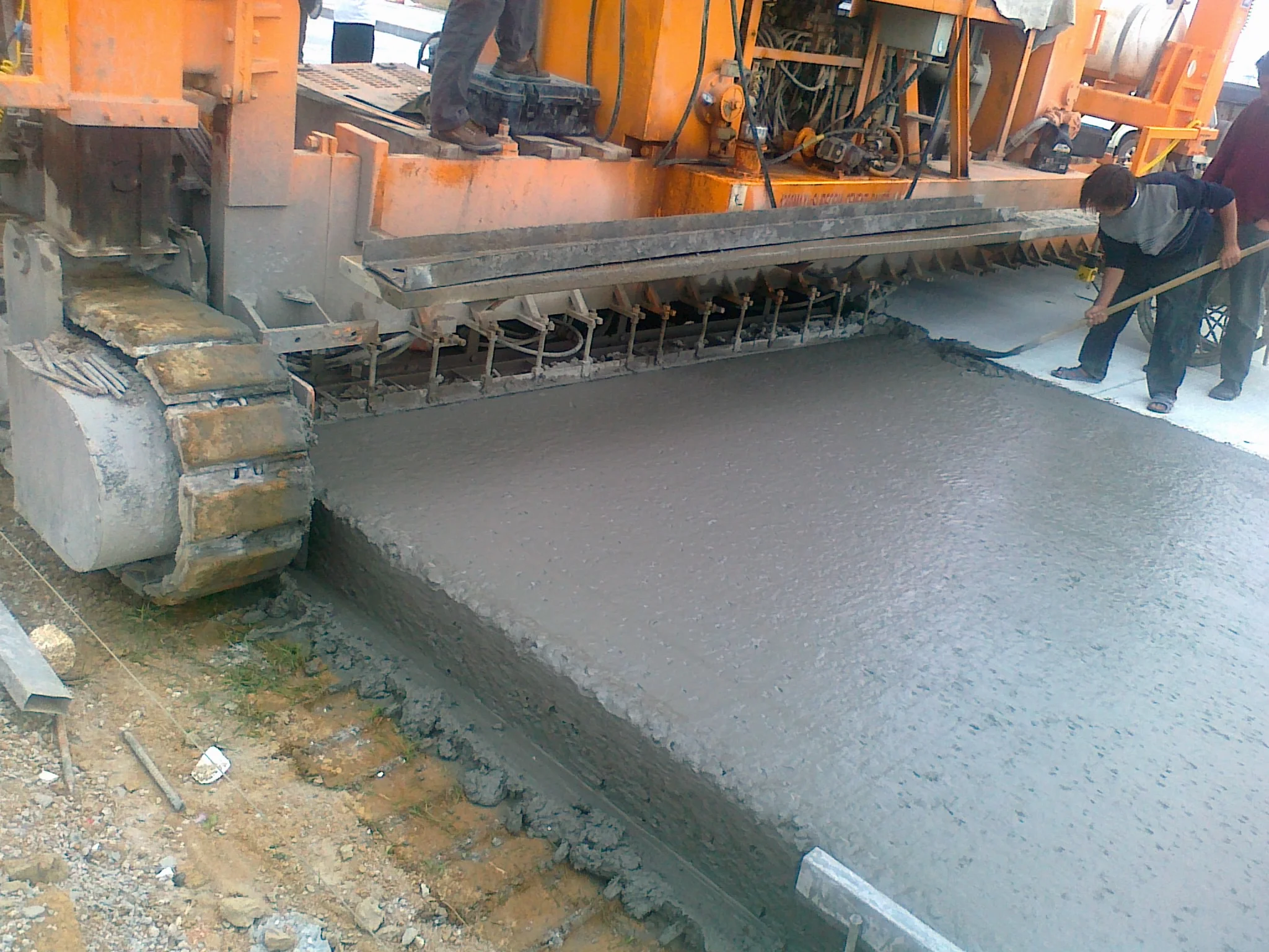 1220MAXI-PAV 4.25-8.5m concrete slip form paver