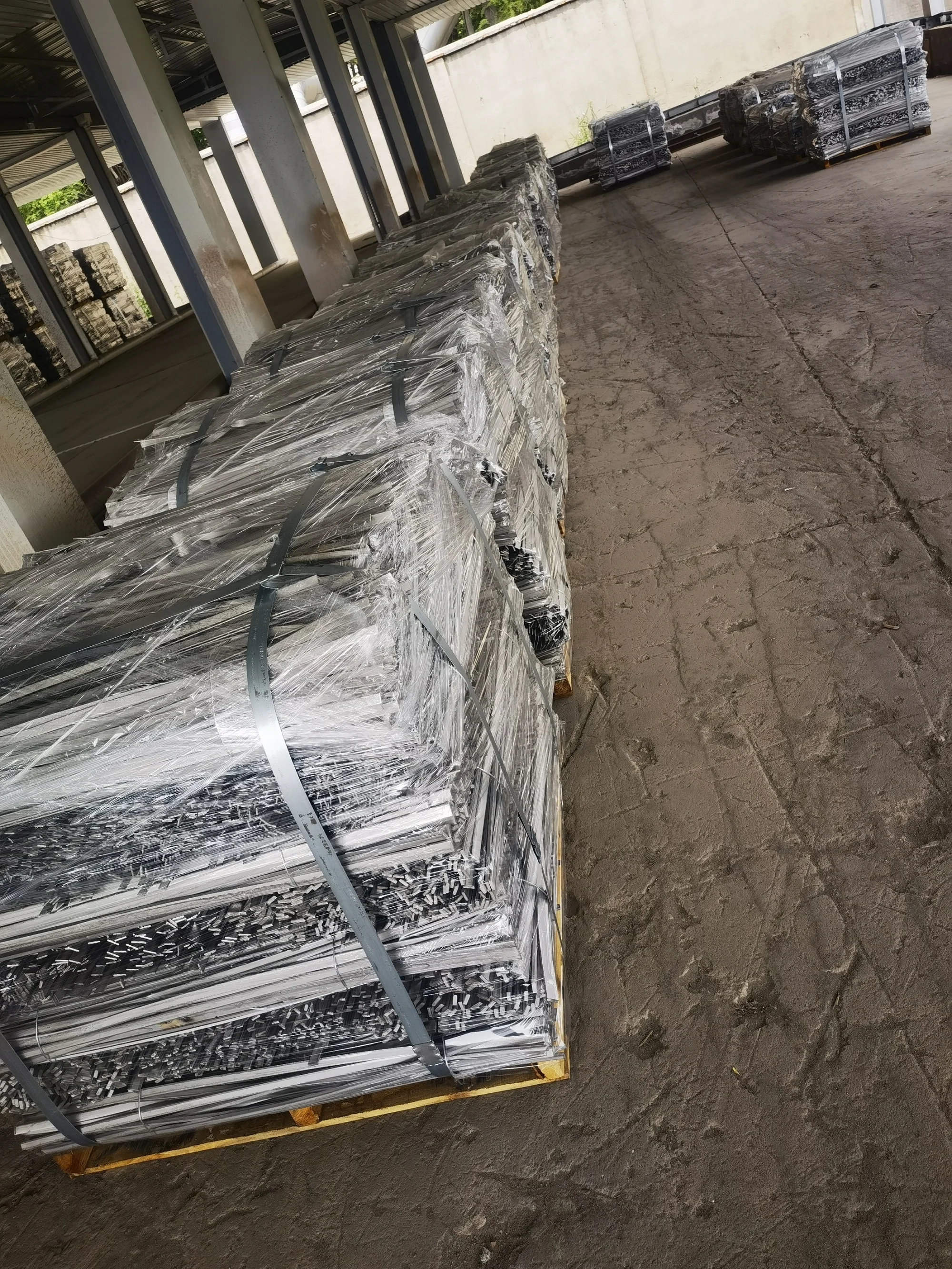 High Quality Metal Scrap 321 310S 410j2 2507 Stainless Steel Scrap 304 Second Grade Stainless Steel Price