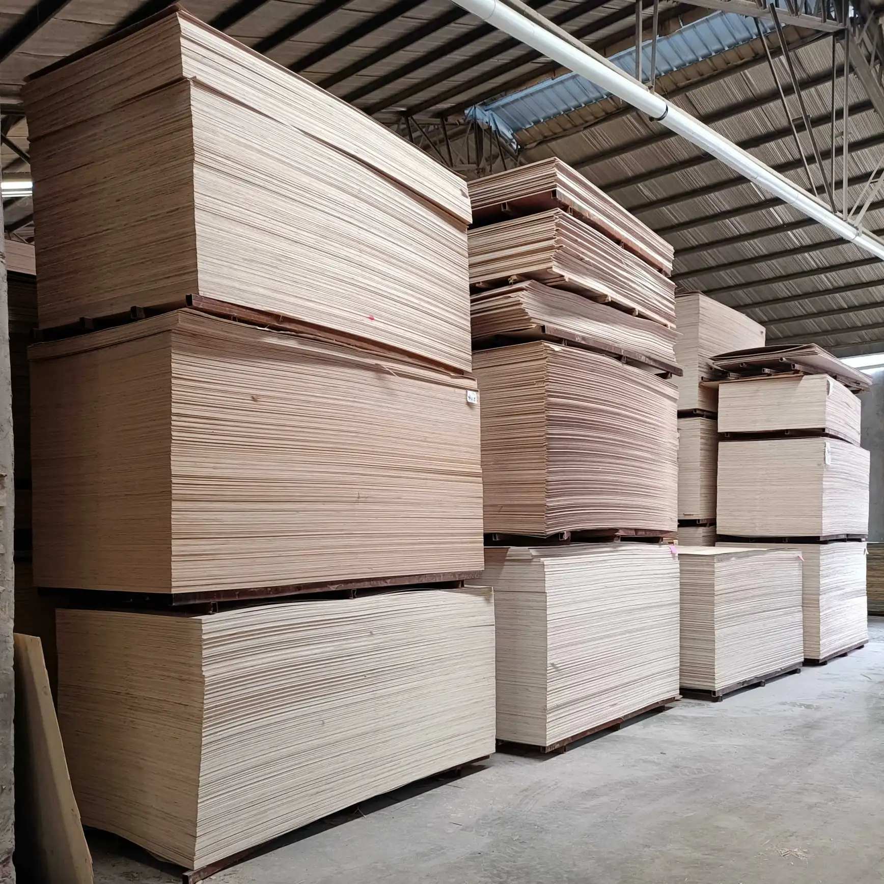 full eucalyptus core phenolic glue Plastic film faced plywood