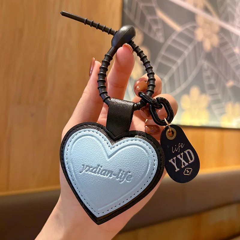 Брелок для ключей в виде