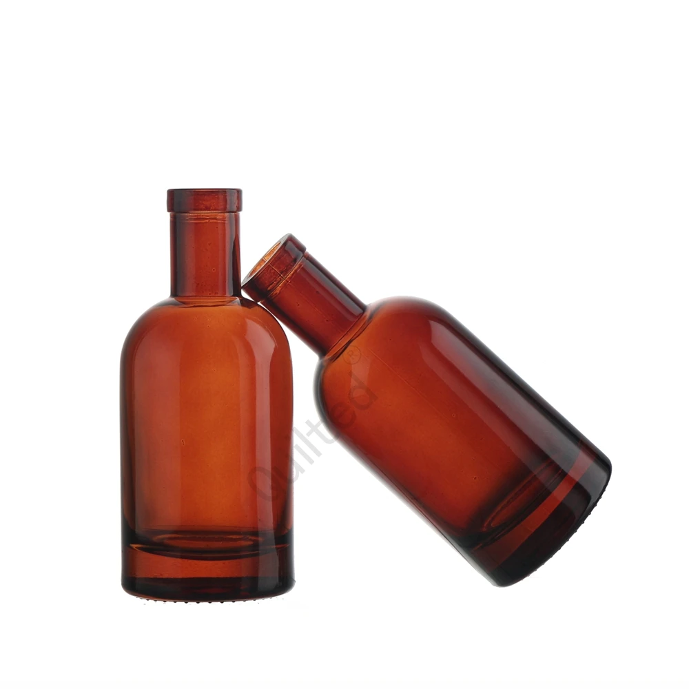 Wholesale 50ml 100 ml 200ml 500ml 750ml 1L Alcohol Bottle Bespoke Amber Blue Liquor Gin Vodka Glass Bottles