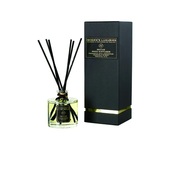 Luxury home diffuser with great bottle and packaging box