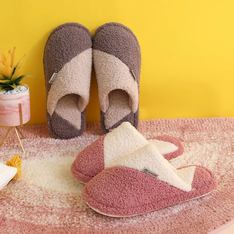 Manufacturers directly sales custom winter plush flurry indoor bedroom fluffy couple cotton quite slides slippers for women men